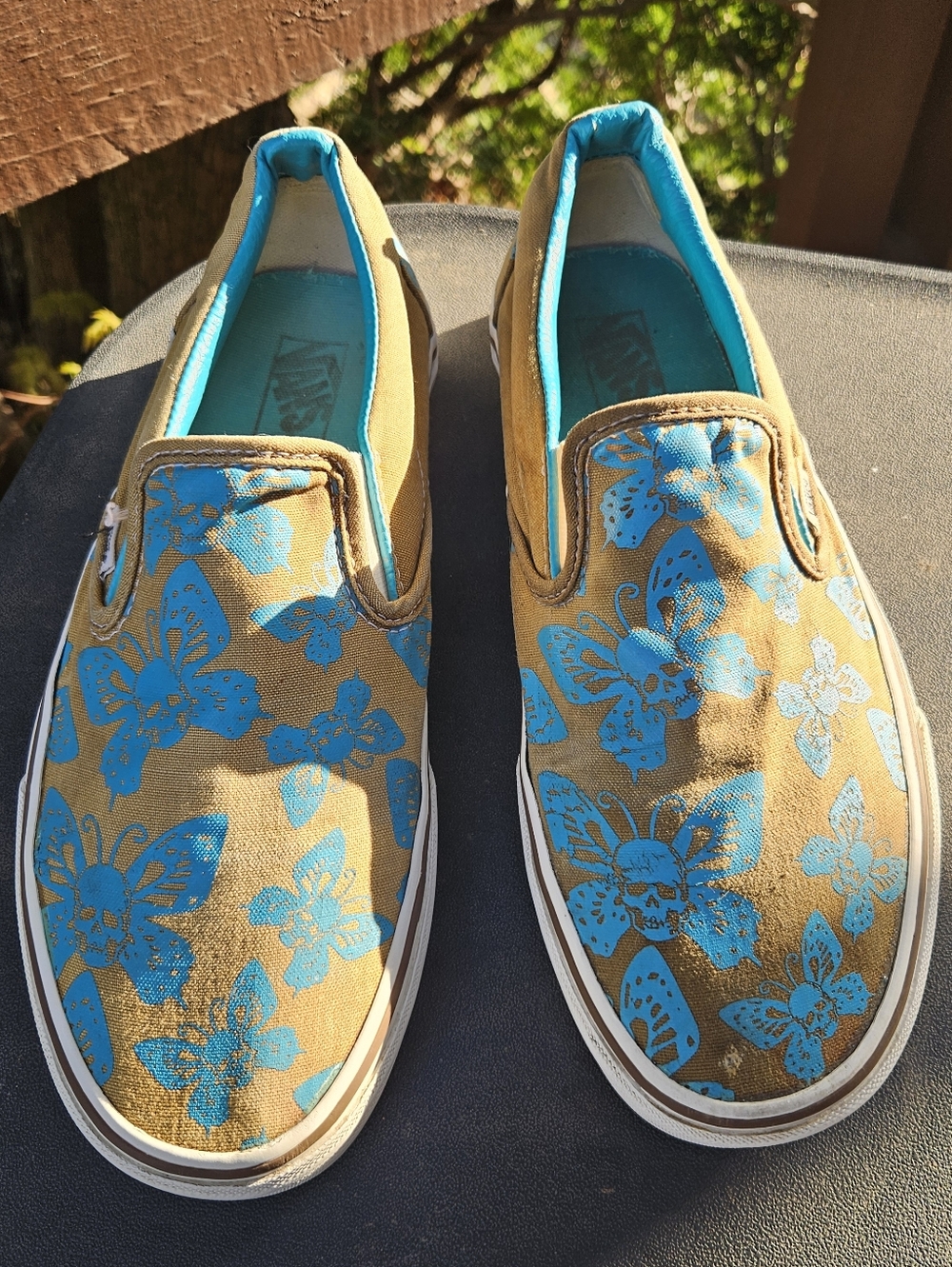 Vans Floral Hawaiian Slip-On Sneakers w/Blue Butterfly Skulls Mens 8/Womens 10